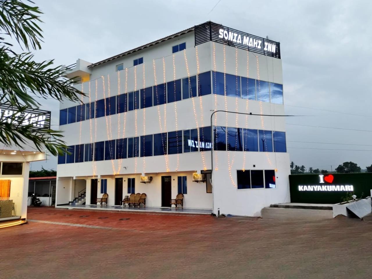 Hotel Sonia Mahi Inn Kanyakumari Exterior foto